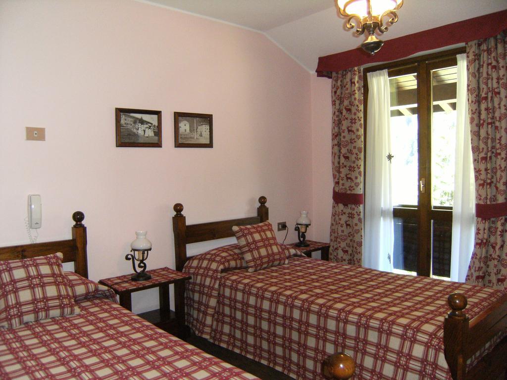 סנטה קתרינה ואלפורבה Albergo Thurwieser מראה חיצוני תמונה